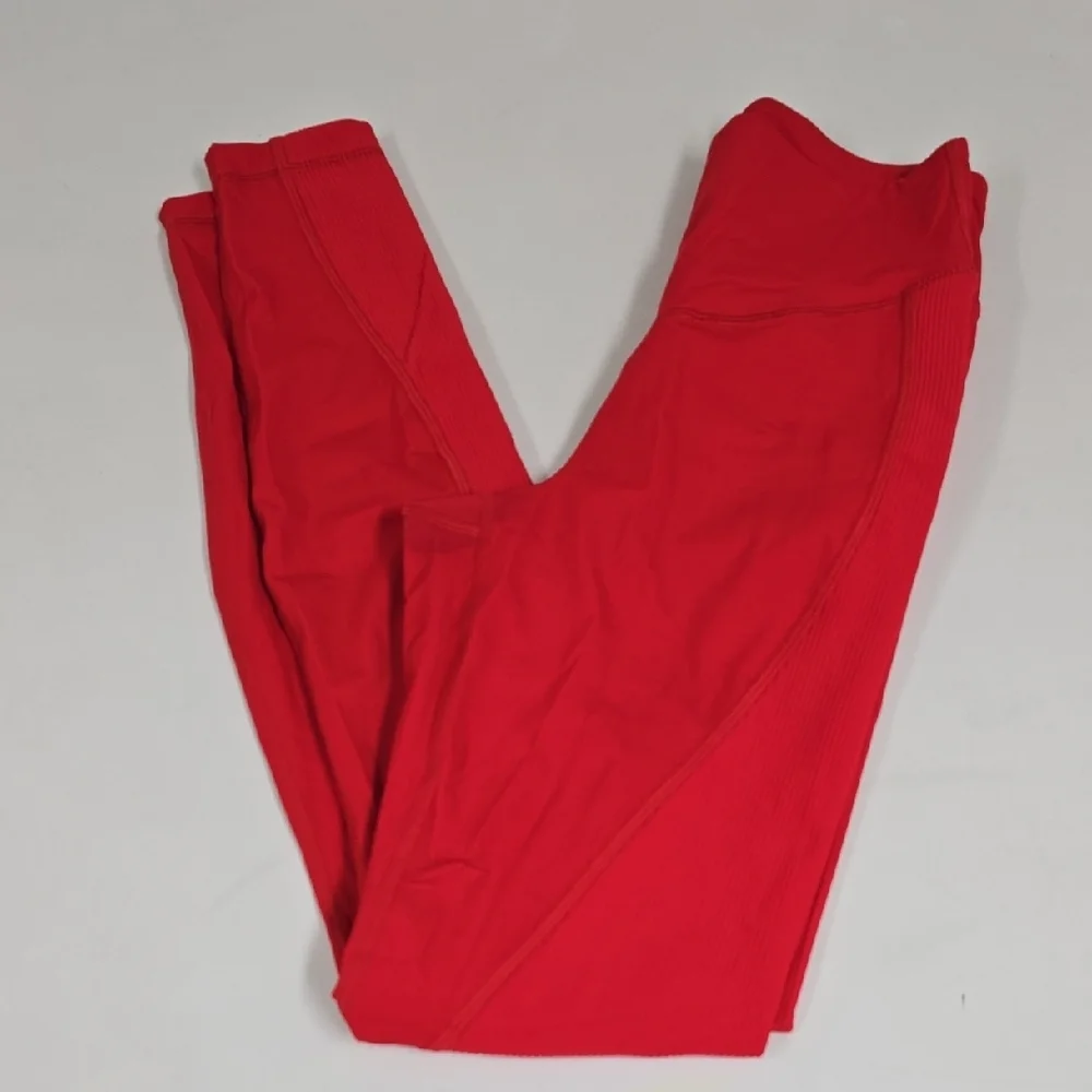 Lululemon Wade the Waters Paddle TightTrue Red